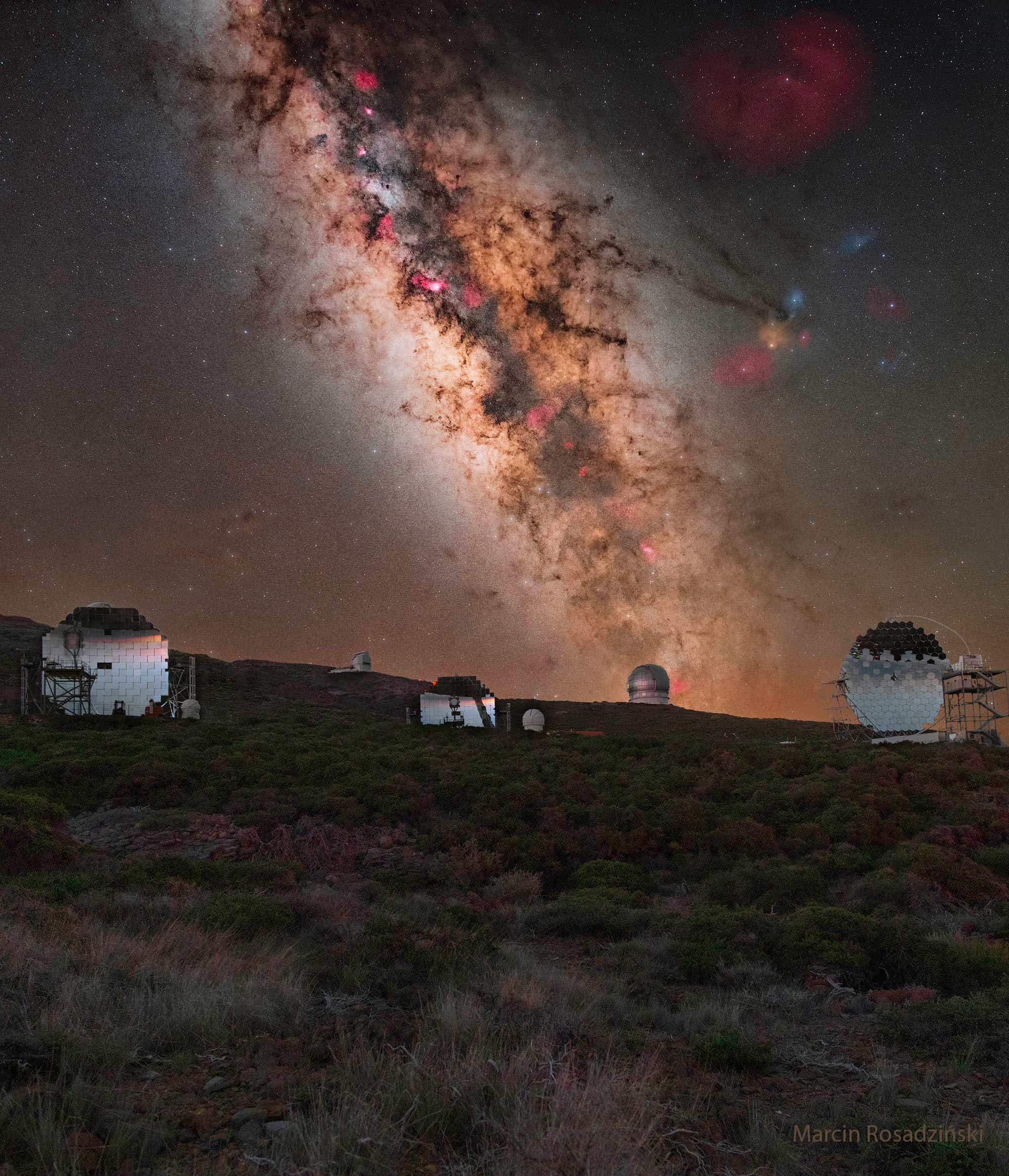 Milky Way above La Palma Observatory